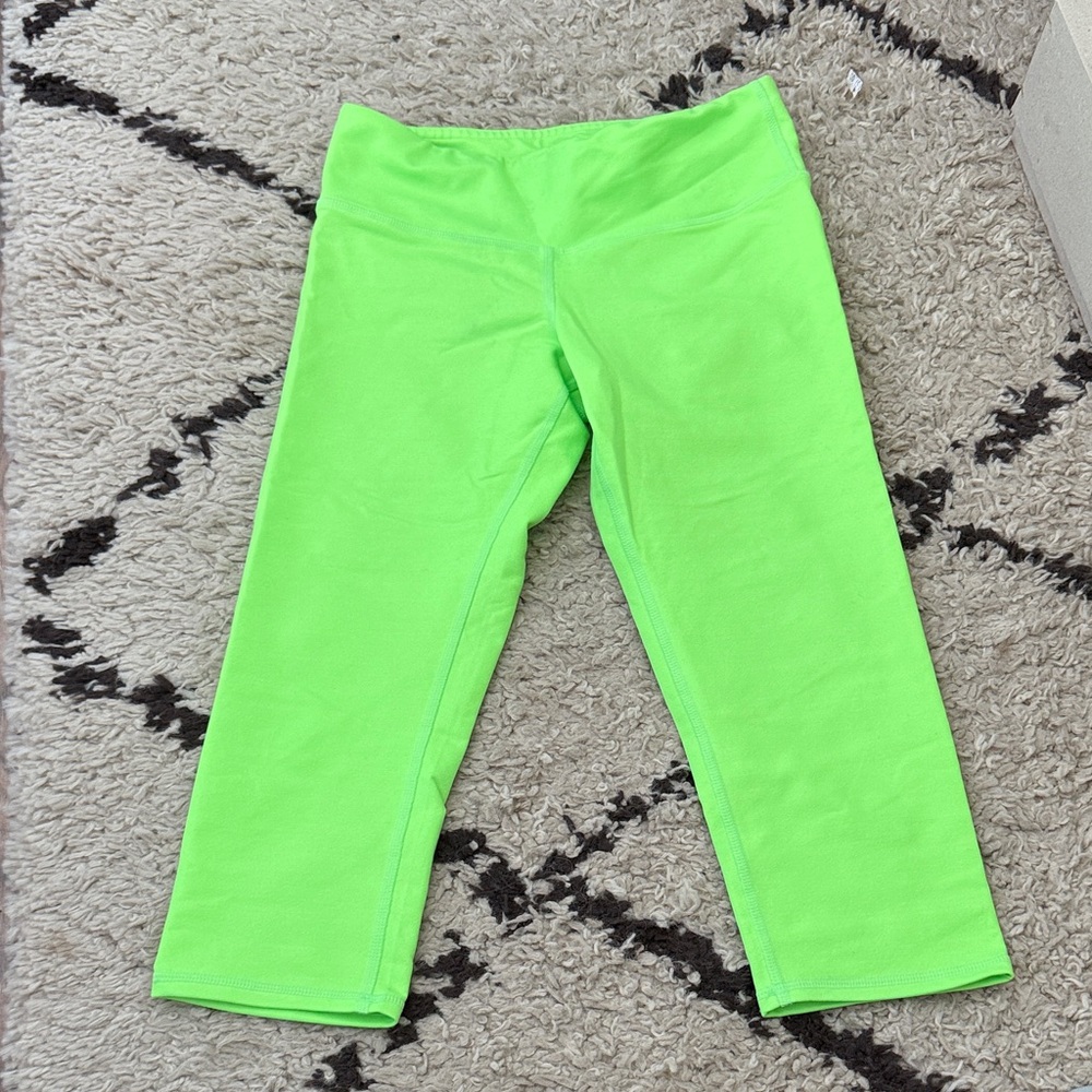 ALO Yoga Vibrant Green Leggings